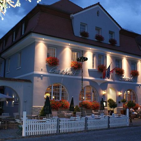 Hotel Gasthof Zum Storch シュリュッセルフェルト エクステリア 写真