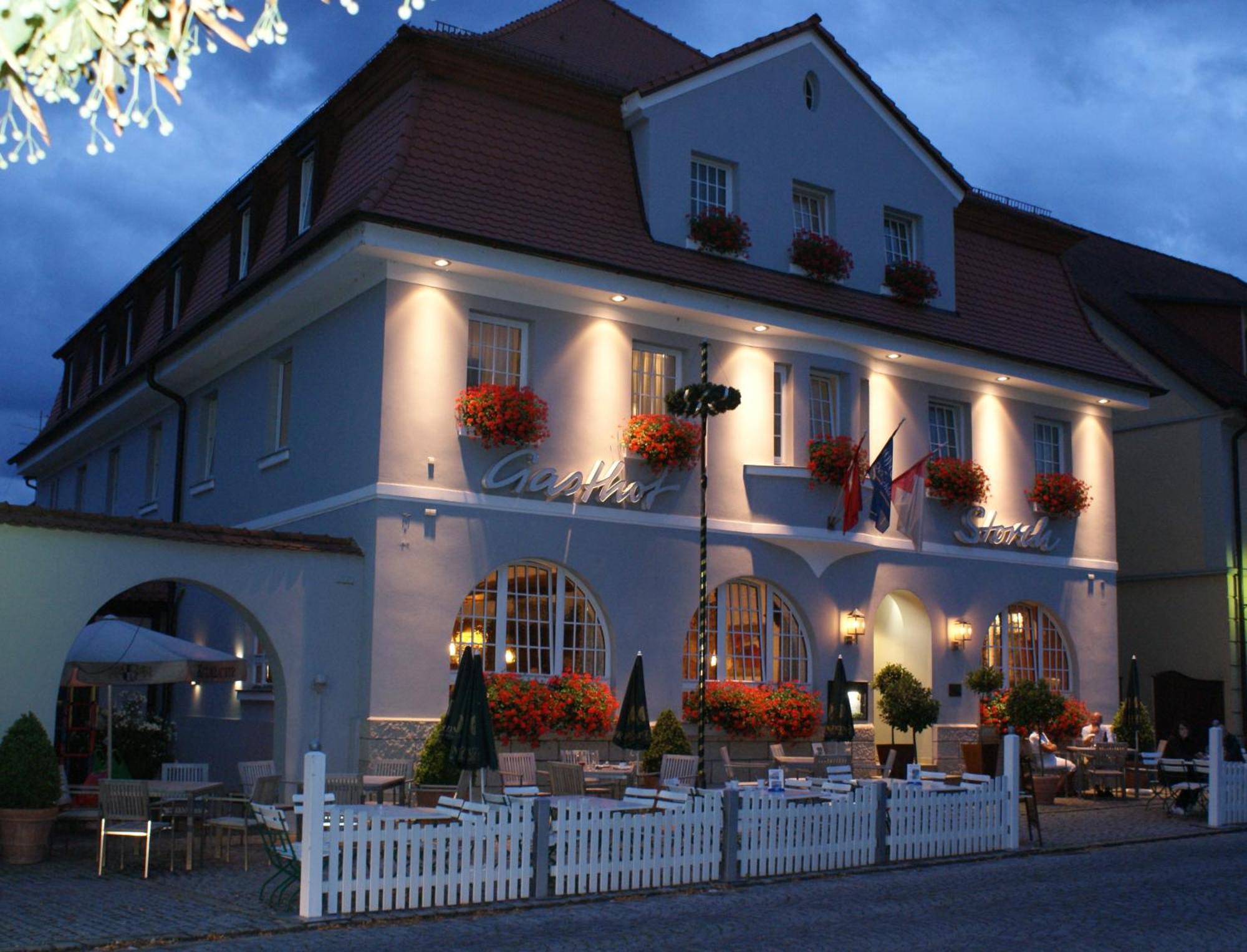 Hotel Gasthof Zum Storch シュリュッセルフェルト エクステリア 写真